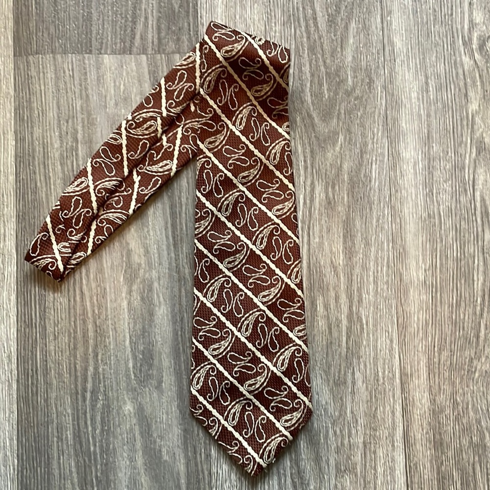 Vintage Mens Tie, Brown Paisley